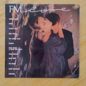 Varios - FM love