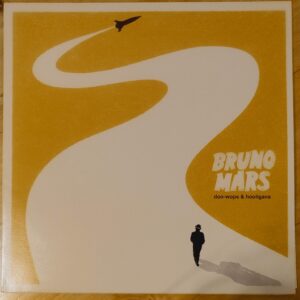 Bruno Mars - Doo-Wops & Hooligans